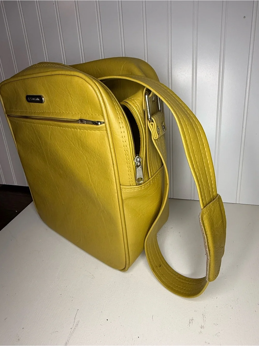 Samsonite Yellow Leather Messenger Crossbody Bag